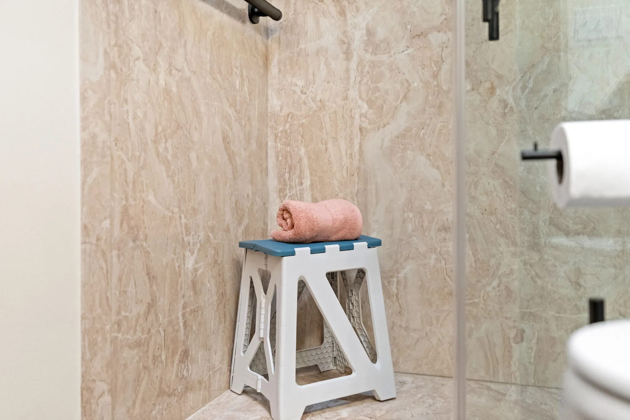 Bathroom, 3 of 6